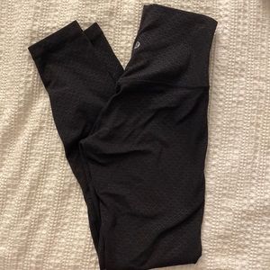 Lululemon size 2 Black Aligns